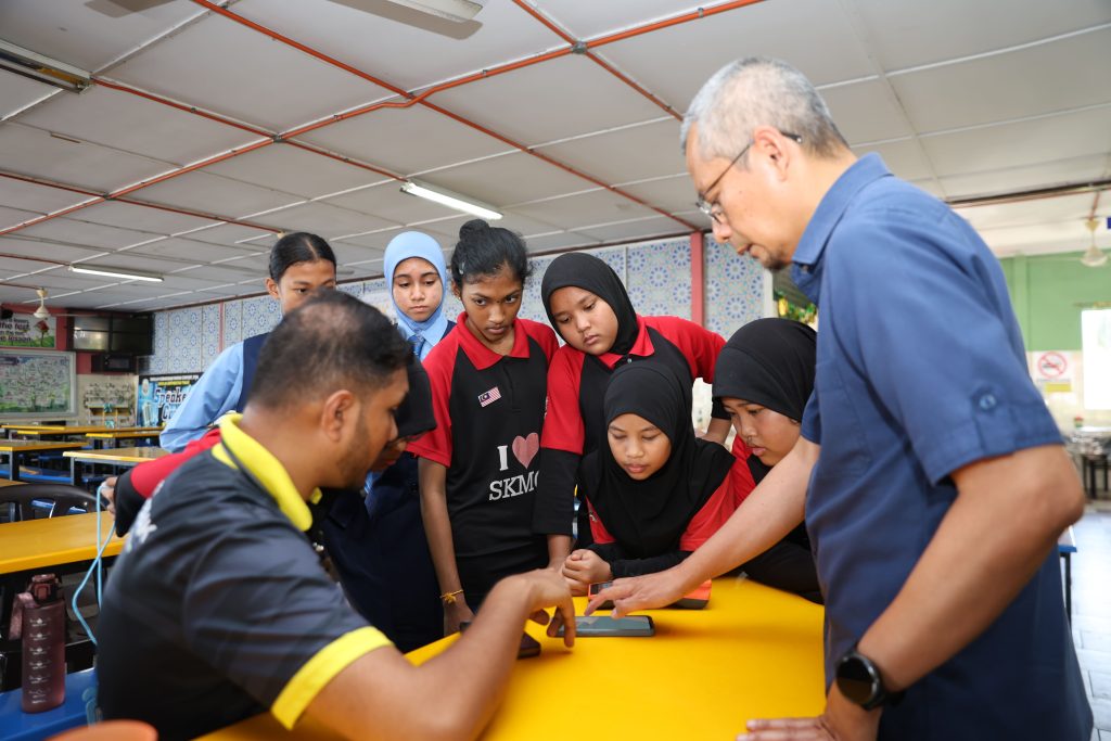 cashless-at-marian-convent-1